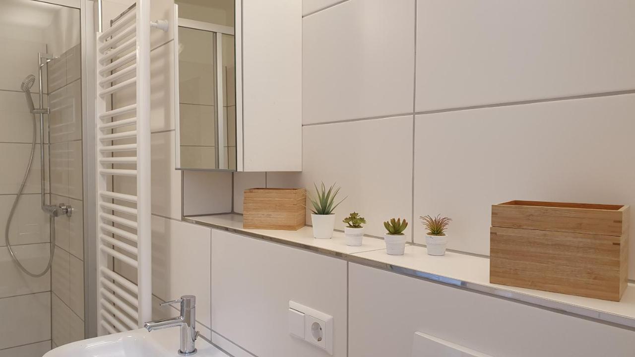 Pineapple Apartments Dresdner Heide Mit Garten 德累斯顿 外观 照片