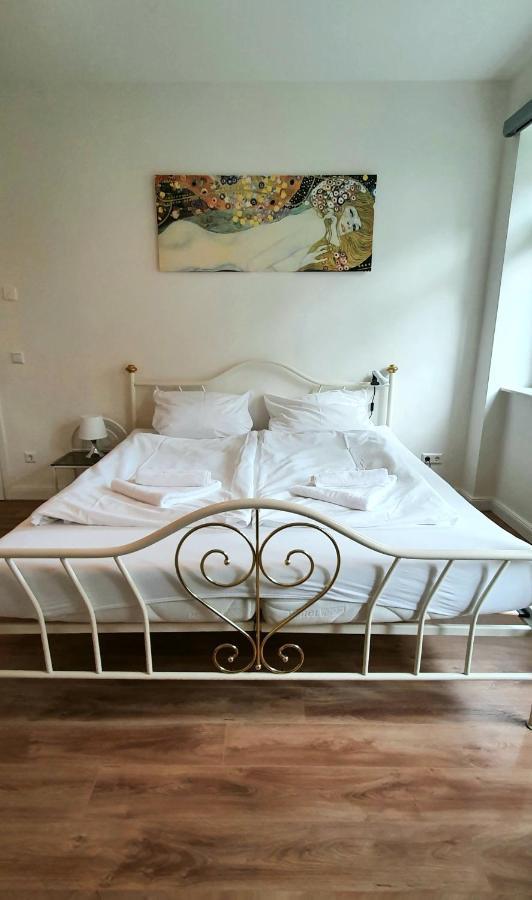 Pineapple Apartments Dresdner Heide Mit Garten 德累斯顿 外观 照片